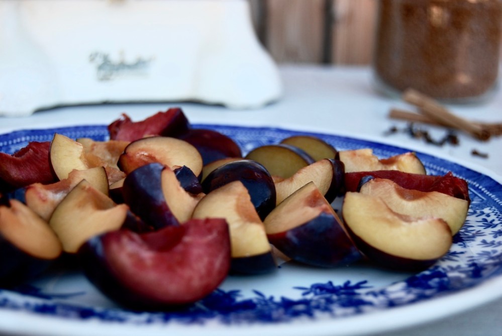 thumb_ciruelascortadas1_1024